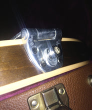 Load image into Gallery viewer, Gibson ES-335 with BIGSBY B6 Hinge Plate Adaptor